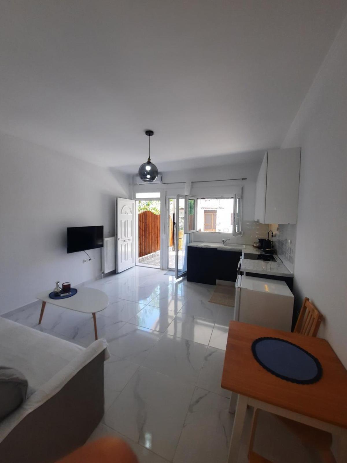 House B Diavata, Thessaloniki Apartment Exterior photo